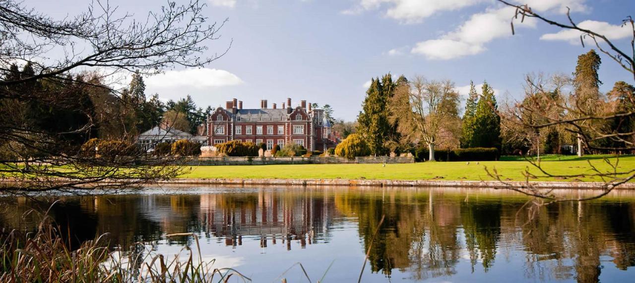 Lynford Hall Hotel 펀드포드 외부 사진
