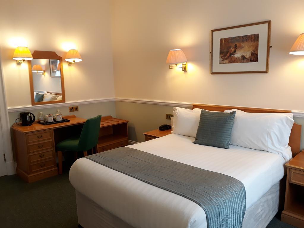 Lynford Hall Hotel 펀드포드 외부 사진